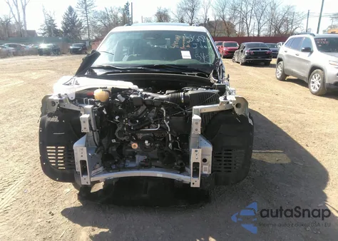 2024 Jeep Grand Cherokee L Laredo z USA, uszkodzony, nr VIN 1C4RJKAG7R8515605